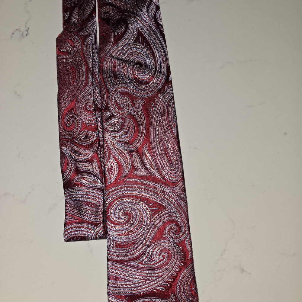 MICHAEL Michael Kors Red Paisley Tie